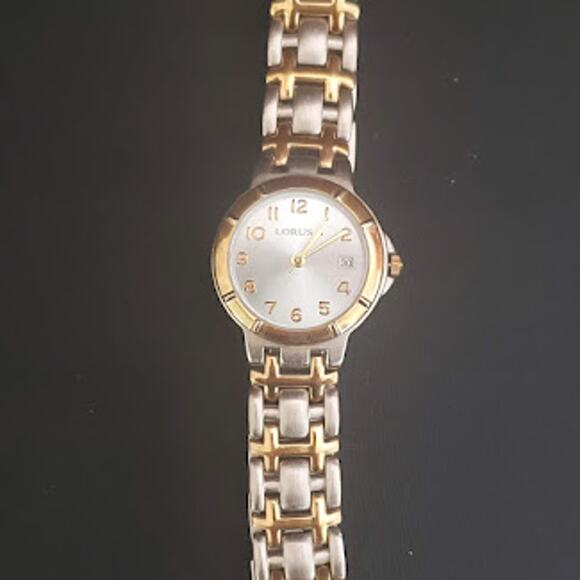 Lorus Women's Watch with Calendar Silver and Gold Fresh Battery Dainty - Picture 7 of 8